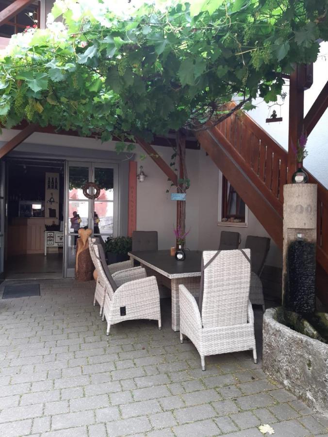 Appartamento Weingut Engelhardt Rottingen Esterno foto